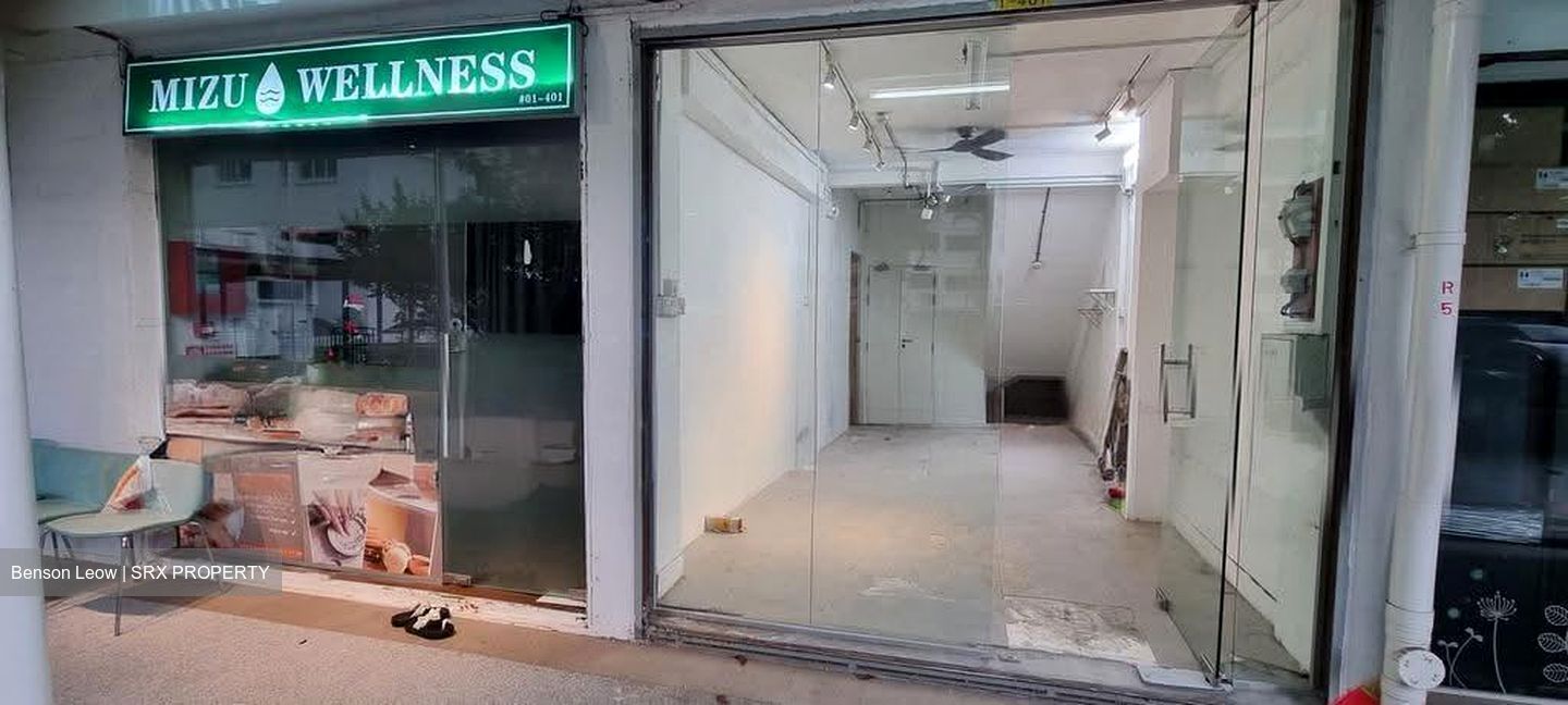 Rumah Tinggi View (D3), Shop House #639823321